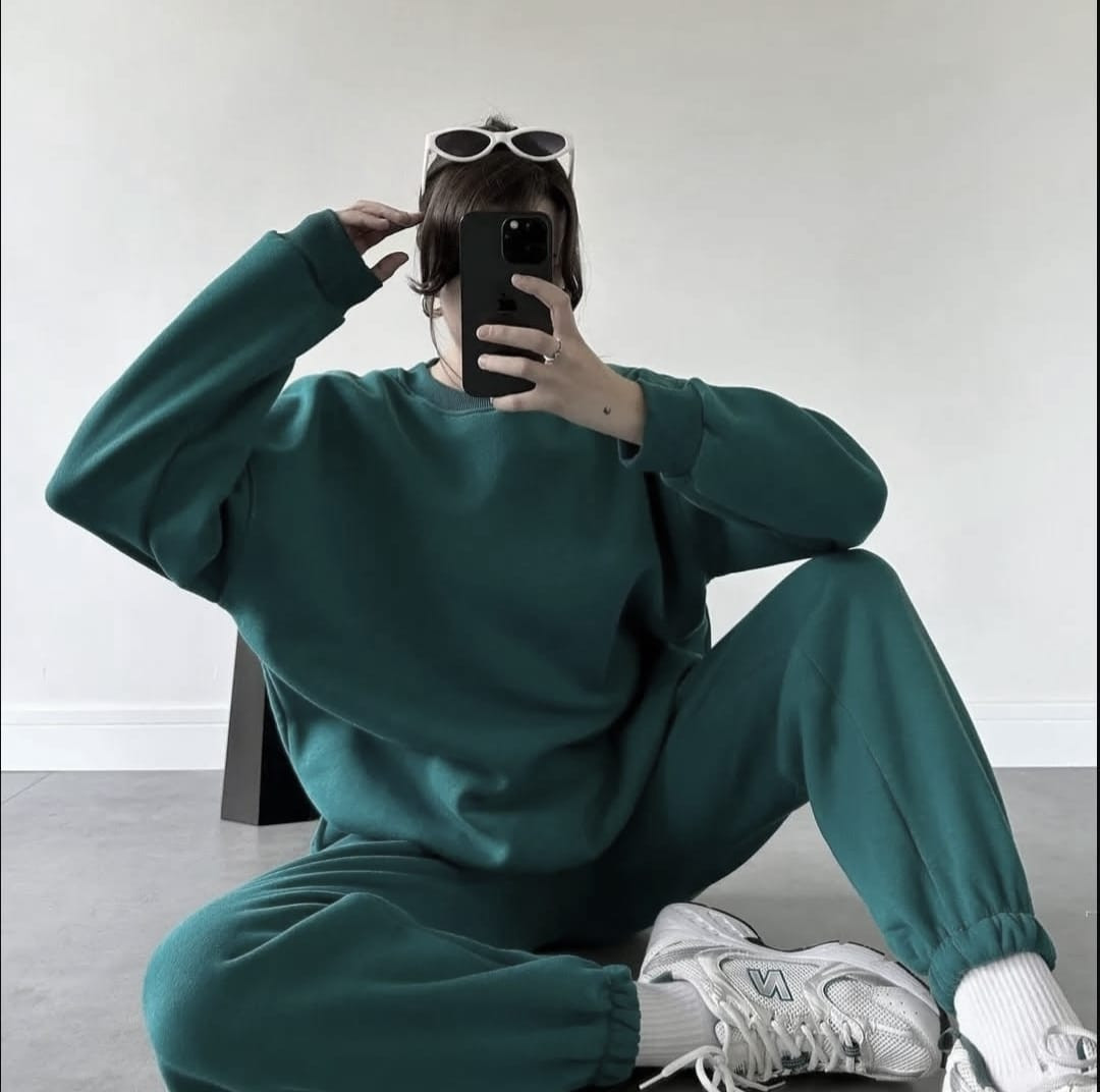 Winter tracksuit for women