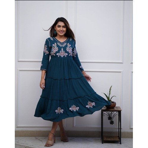 Embroidery Midi For Casual Wear