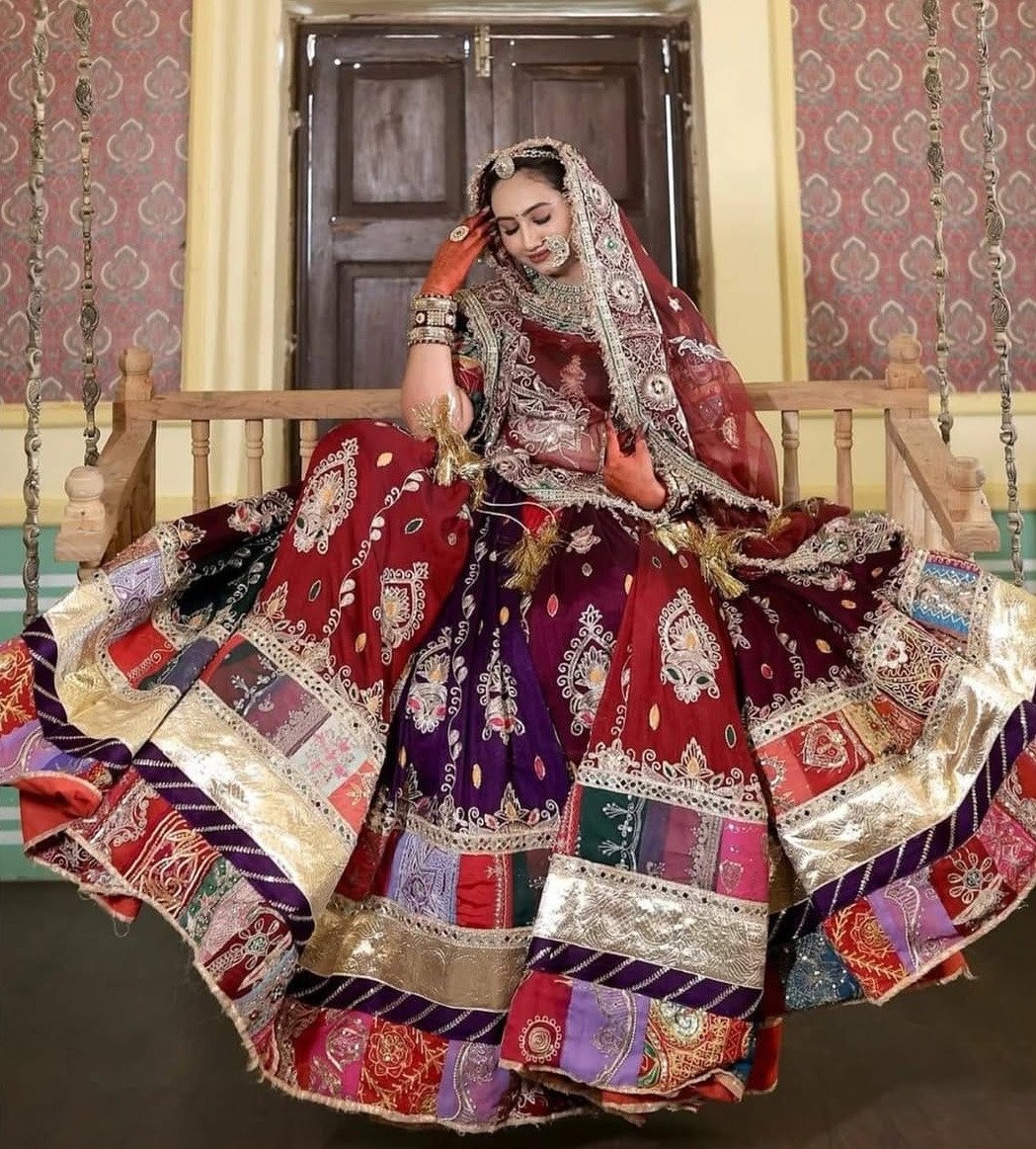 Vintage Crepe Silk 6 Miter Gher Wedding Rajputi Poshak Lehanga Set