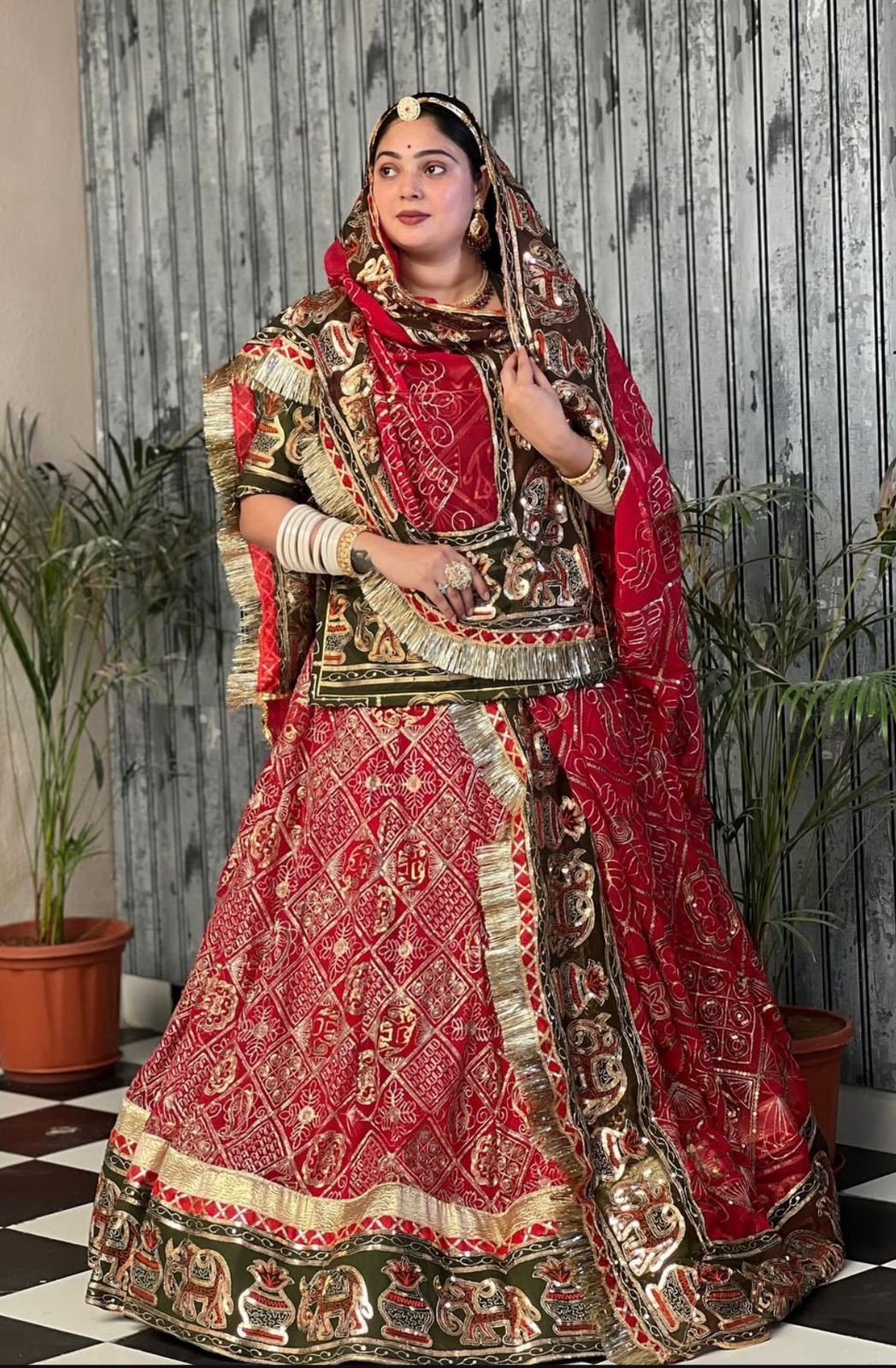 Designer 7 Mtr Gher Lehanga Poshak For Women