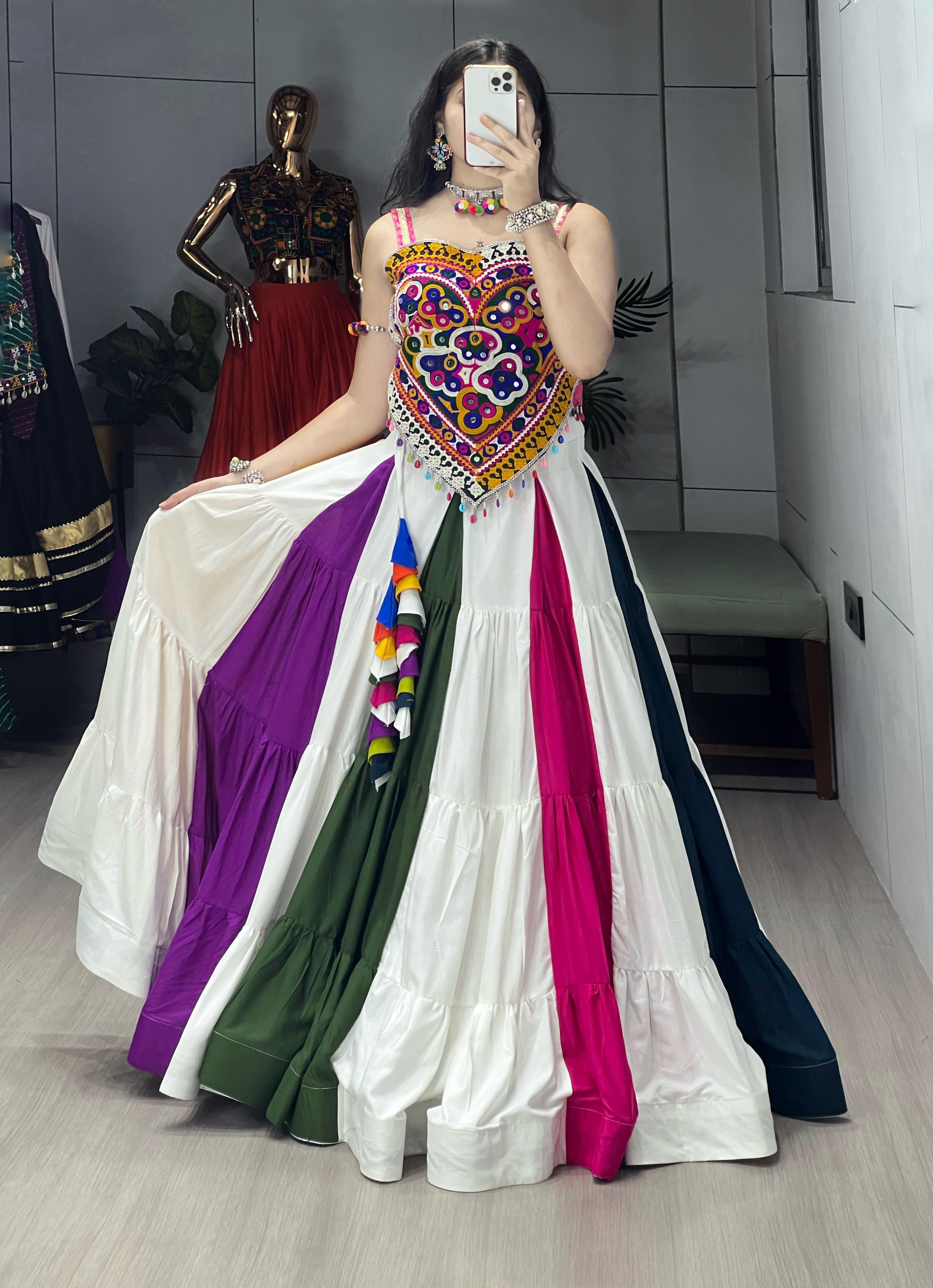Women's Gujarati Chaniya Choli Lehenga Set with Pan Blouse - Traditional Ethnic Wear