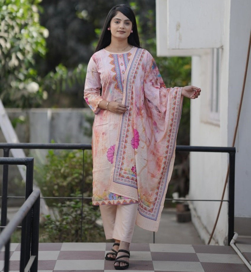 Ivory Pakistani Suit – Digital Prints, Sequin Embroidery & Lace Detailing | 3-Piece Set