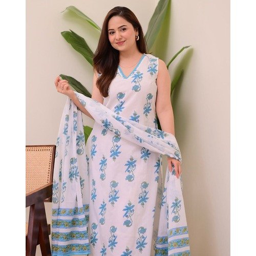 Beautiful Floral Printed Straight Kurta Pant Dupatta Set