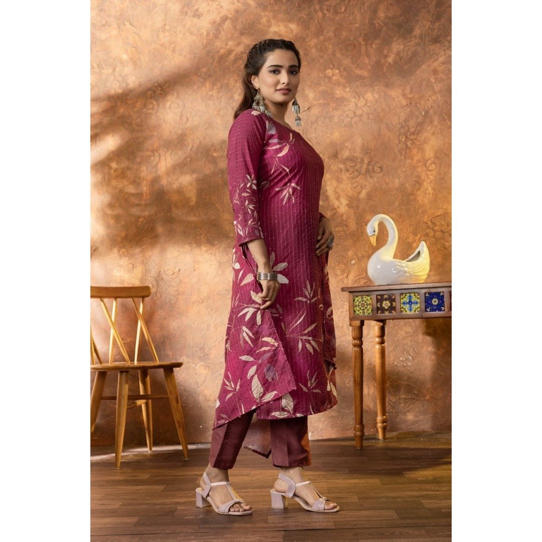 Pakistani Suit – Digital Prints | 3-Piece Set