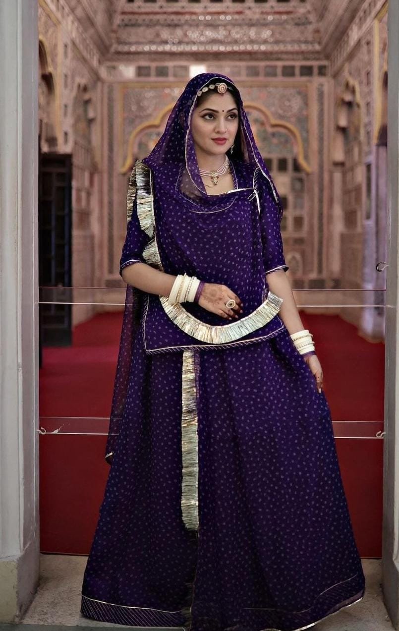 pictures of rajputi poshak designs