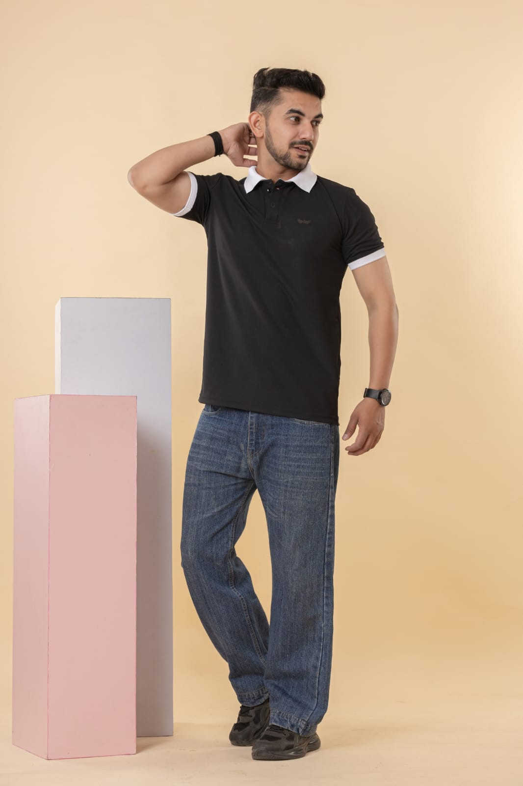 Sky of Stars Classic Contrast Collar Polo T-Shirt – Black