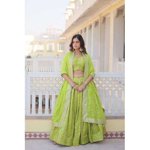 Designer Dyeable Lehenga Choli & Dupatta Set