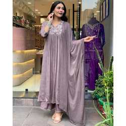 Elegant Women’s Chinon Embroidered Kurta Pant Dupatta Set – Purple, 3/4 Sleeves, Festive & Party Wear