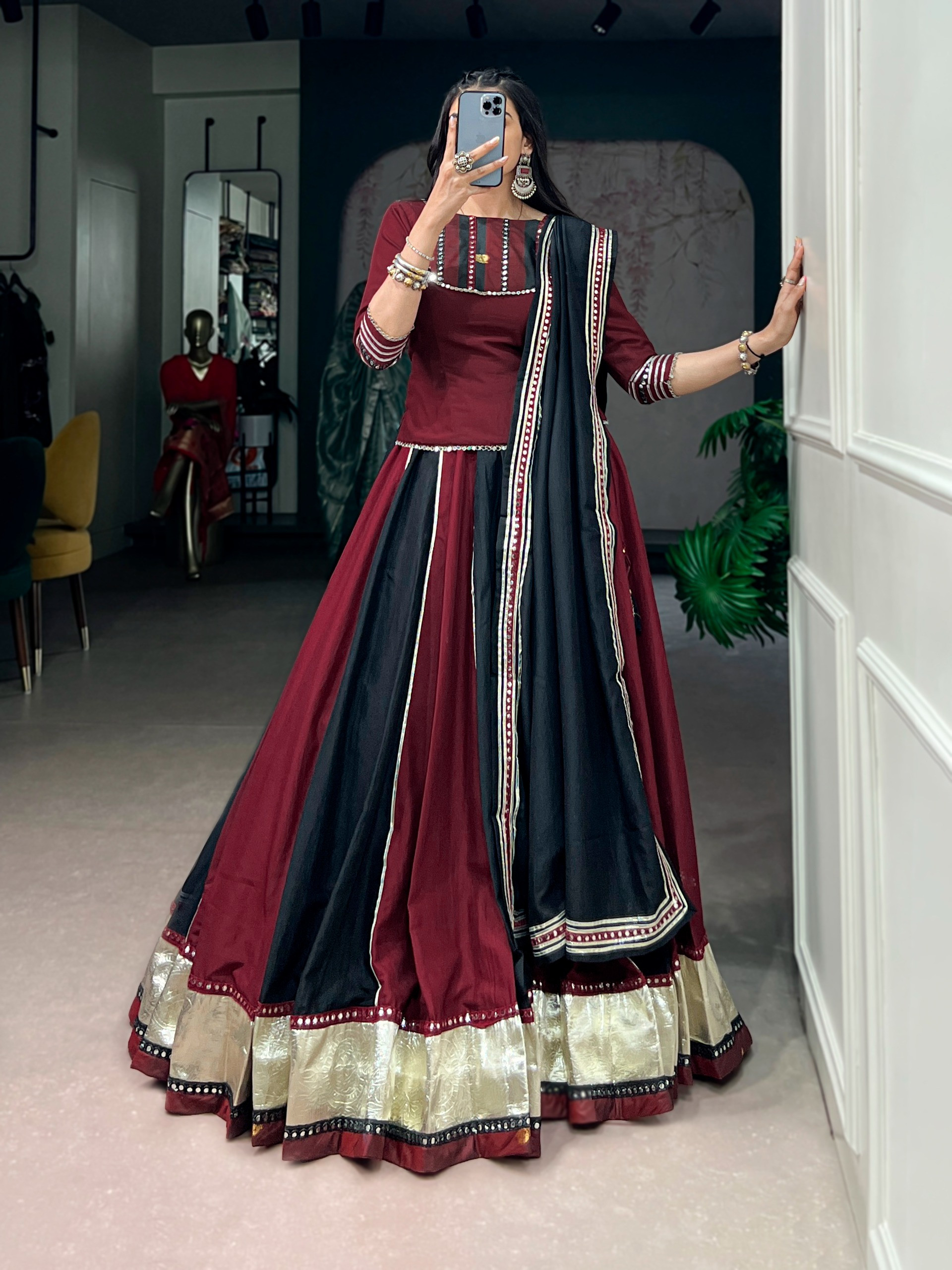 Traditional Gujarati Chaniya Choli for Women - Vibrant Ethnic Wear