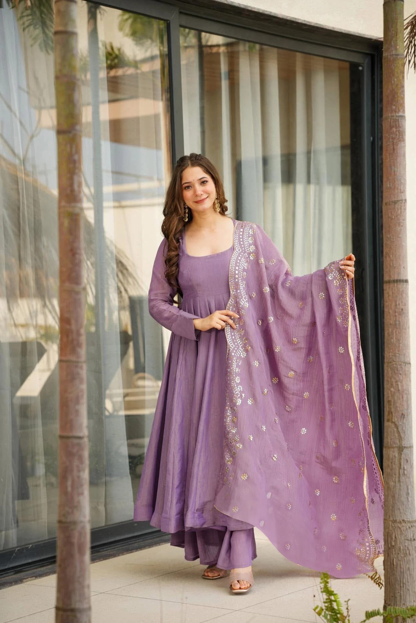 Lavender Women’s Embroidered Vichitra Kurta Pant Dupatta Set – Elegant Ethnic Wear