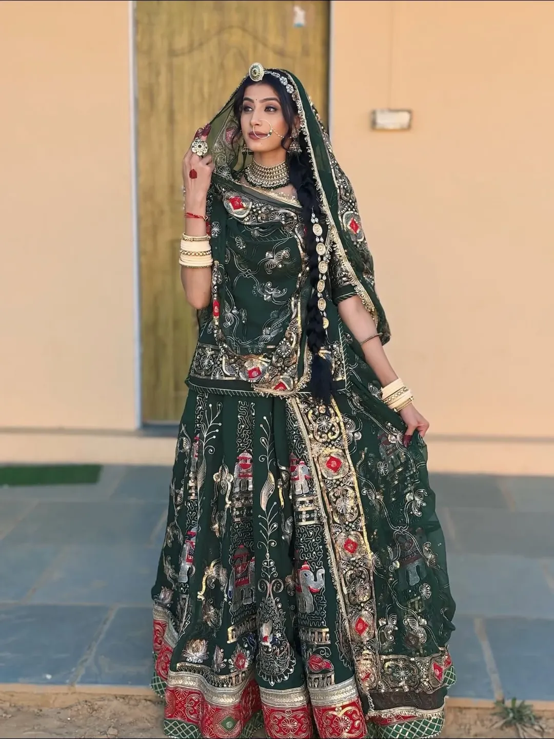 Heavy Eambroidery 4 Mtr Gher Lehanga Poshak