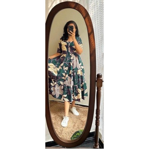 Trendy Women's Middi Gown  Perfect for Every Occasion