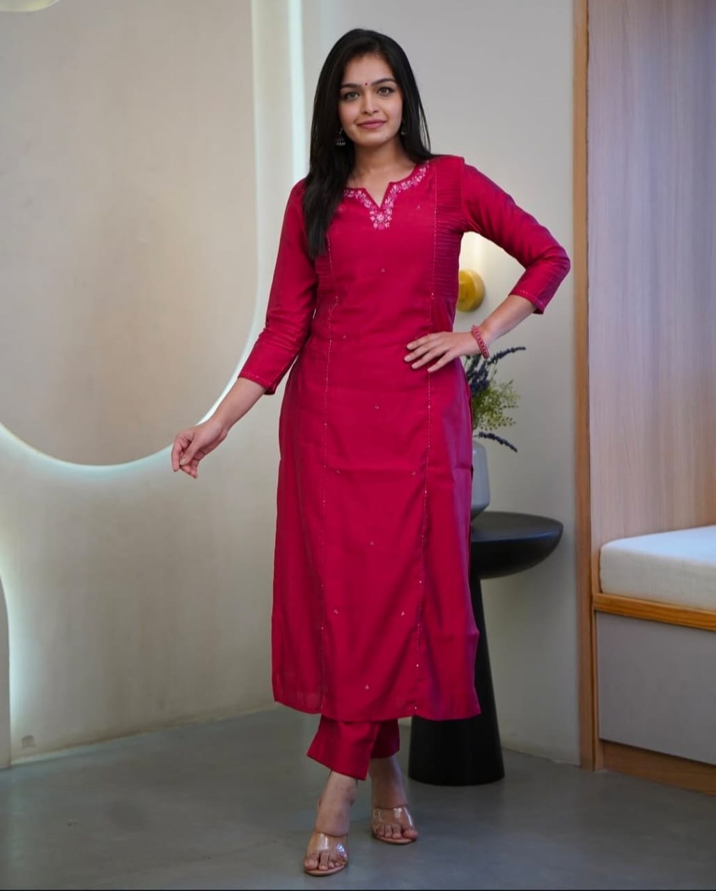 Elegant Ethnic Wear for Daily Women's Kurta Pant Set