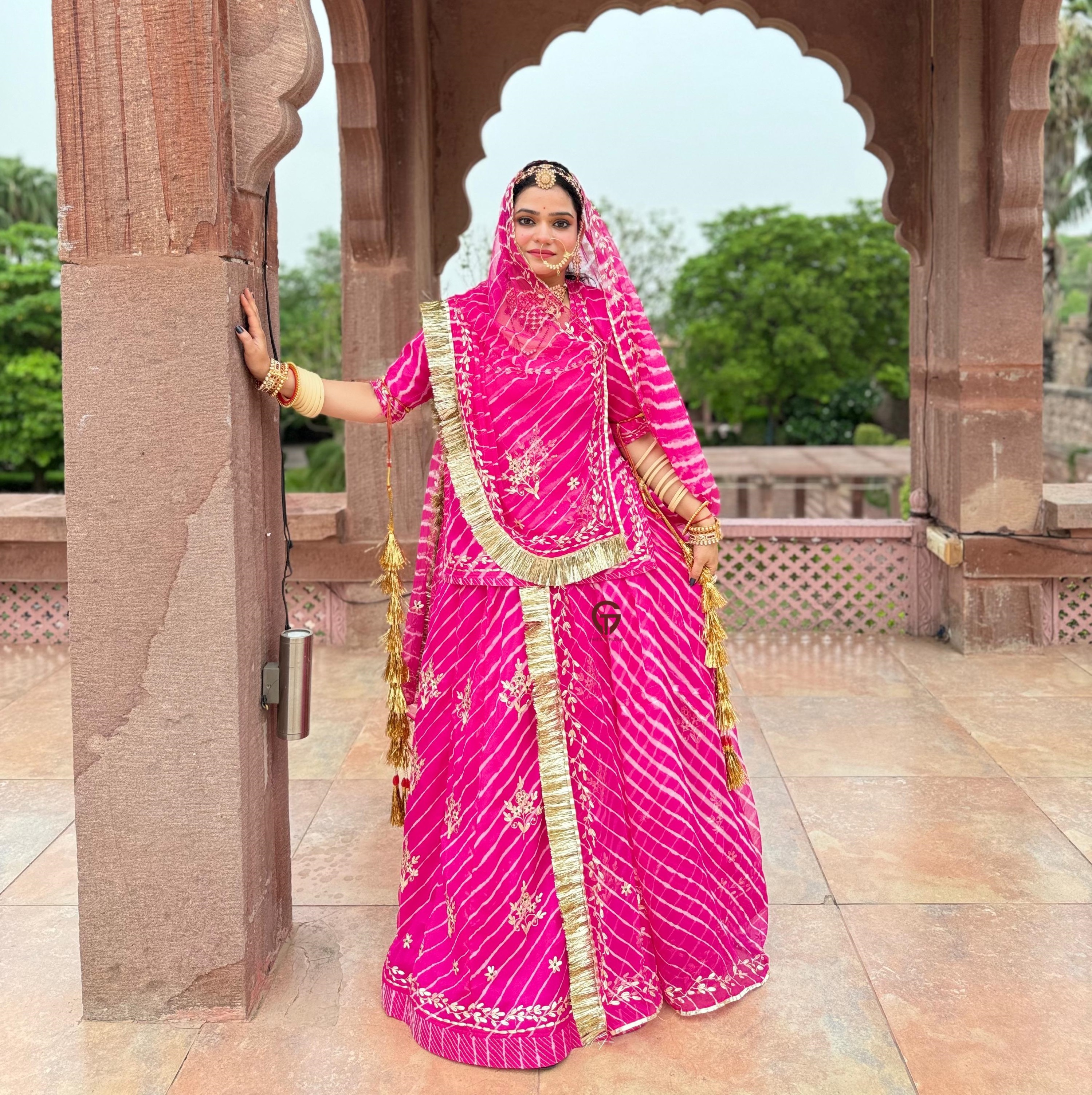 Humrahi Pure Lahriya Pink Coloured Zari Kasab Pitten Work Poshak