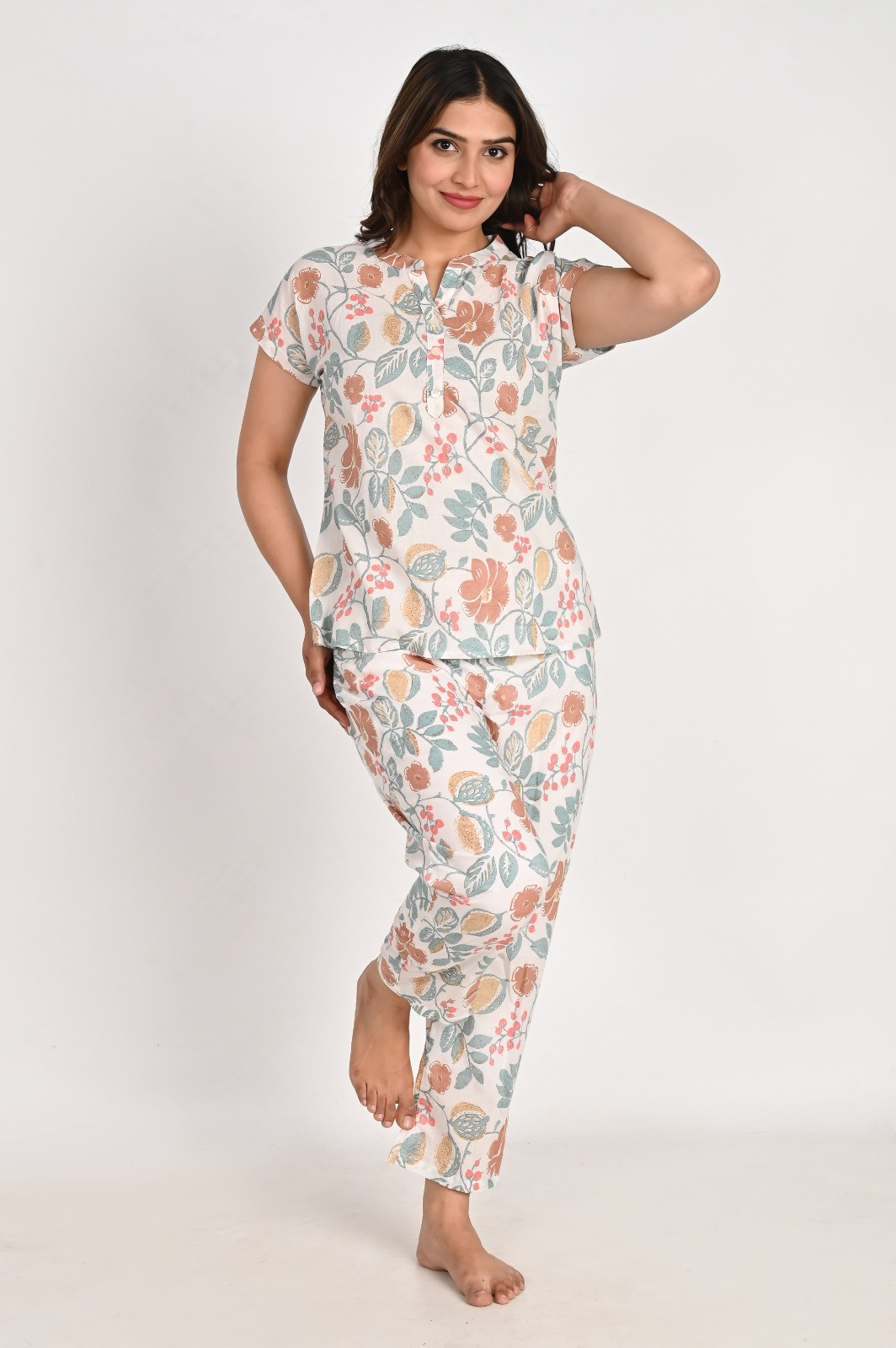 White Printed Women Night Top & Pyjama Set