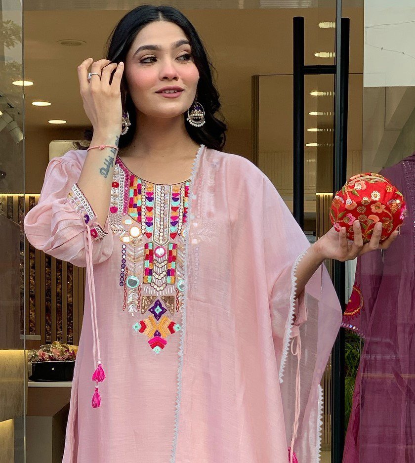 Women’s Embroidered Vichitra Silk Kurta Pant Dupatta Set