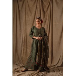 Women's Green Rayon Slub Anarkali Kurta Pant & Chanderi Dupatta Set