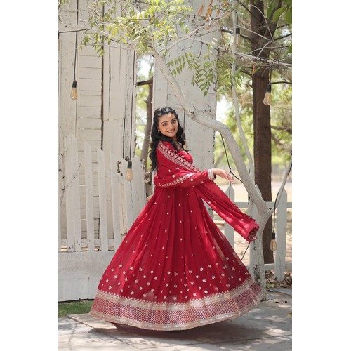 Women's Long Dress With Dupatta