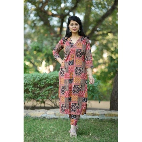 New Printed Kurta Pant Set For Women