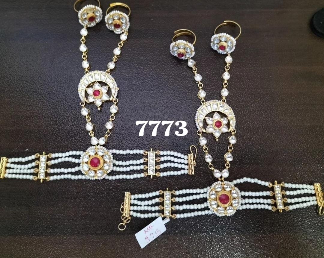 kundan hathfull pair