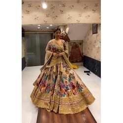 Elegant 4 Meter Flared Fox Georgette Lehenga with Sequins Embroidery | Semi-Stitched Lehenga with Can-Can & Canvas Layer | Designer Party Wear Lehenga for Women