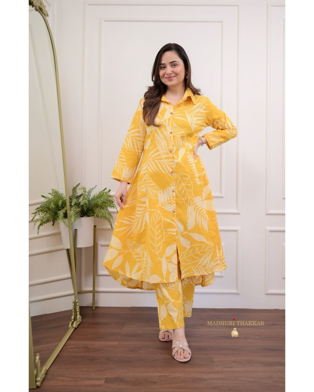 Navnari floral printed suit and pant for women