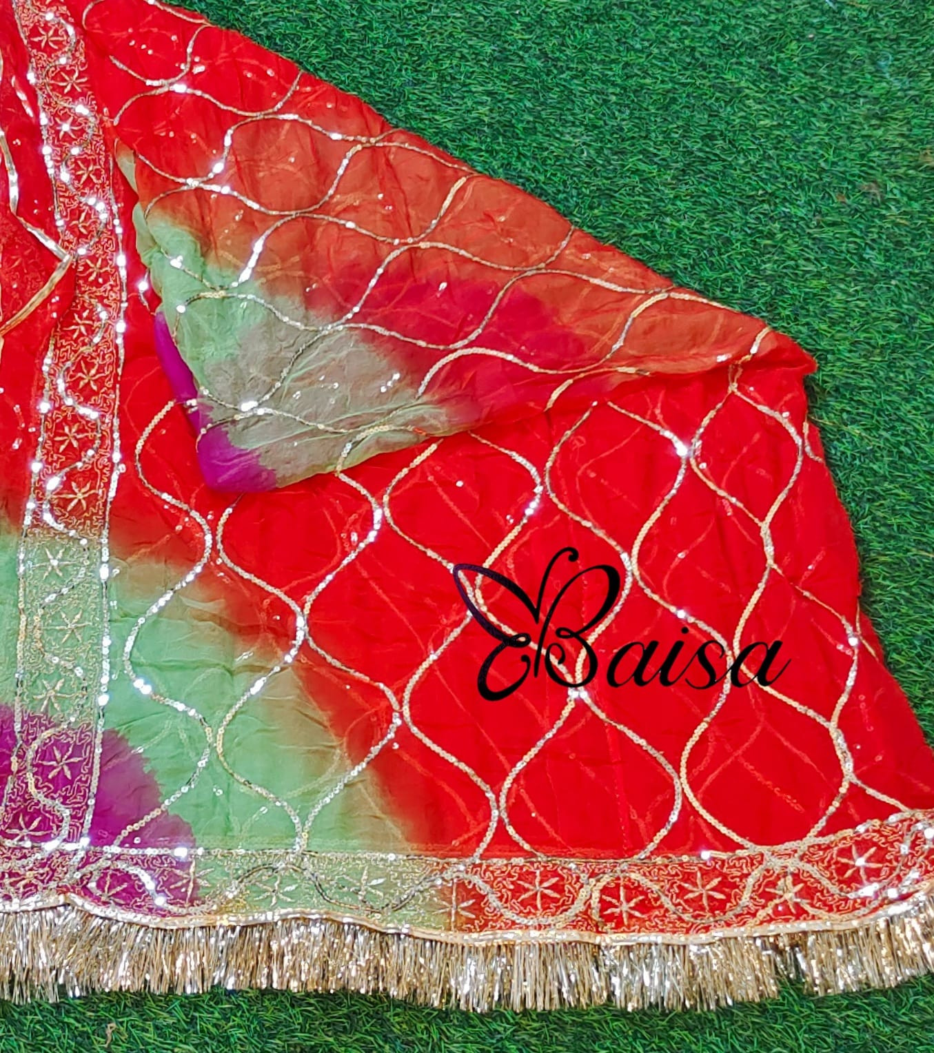 Hamrahi Pyor Poshak Odhna With Tari Jaal Work